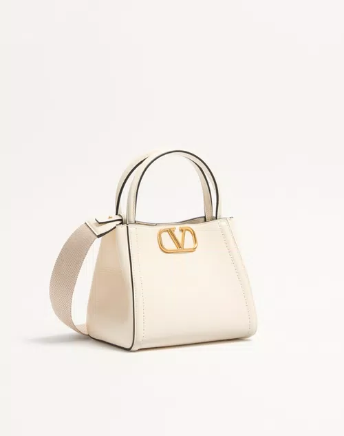 Valentino-Garavani-Alltime-Small-Handbag-In-Grainy-Calfskin-1d162e42.webp