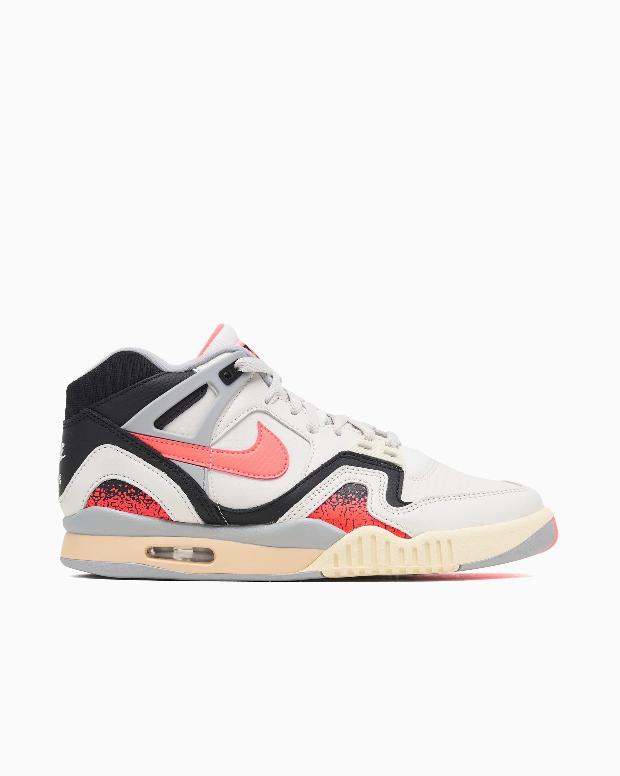 01_Nike_Air_Tech_Challenge_II_Hot_Lava_FZ9033-001_left.jpg