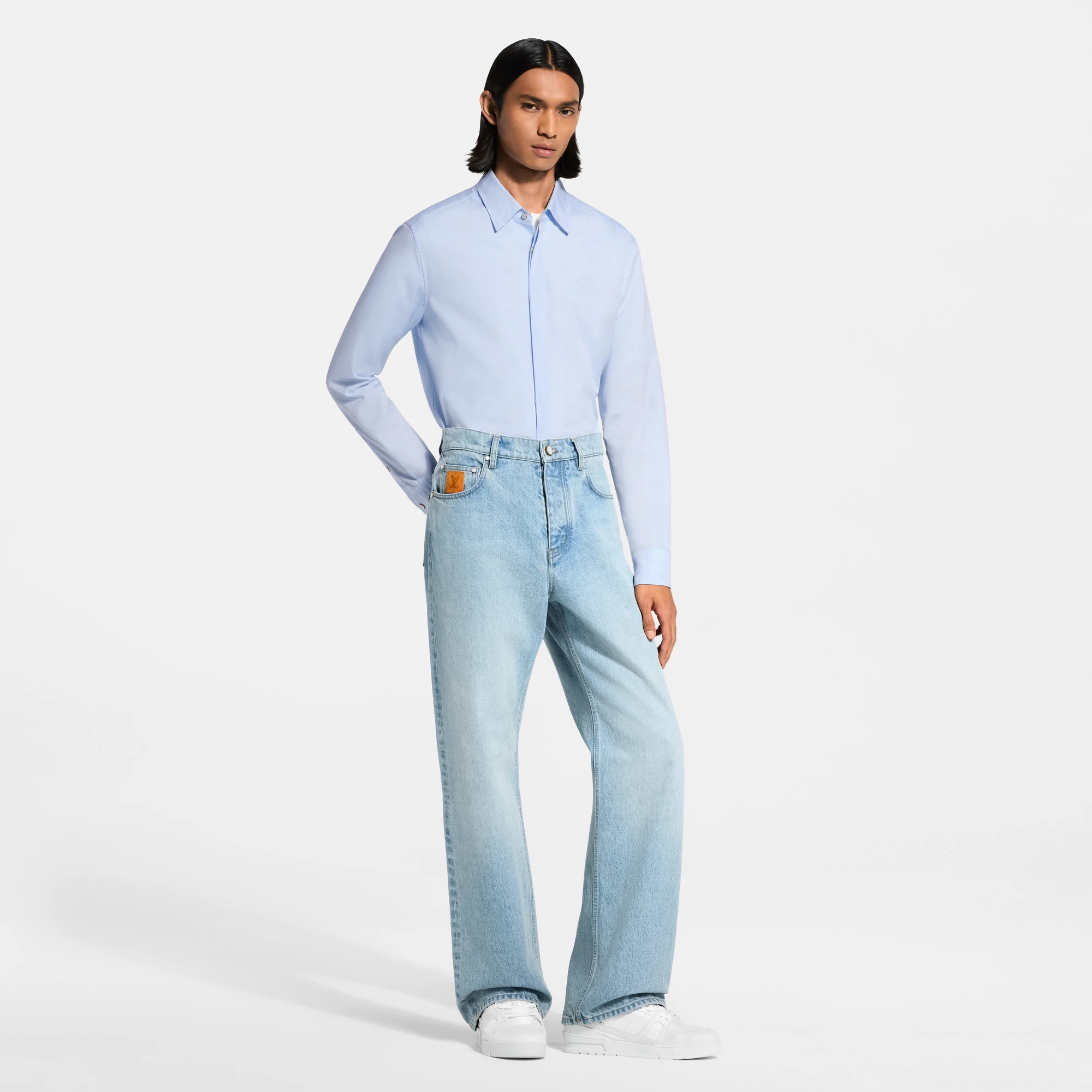 01_louis_vuitton_skate_fit_denim_pants_light_blue.jpg
